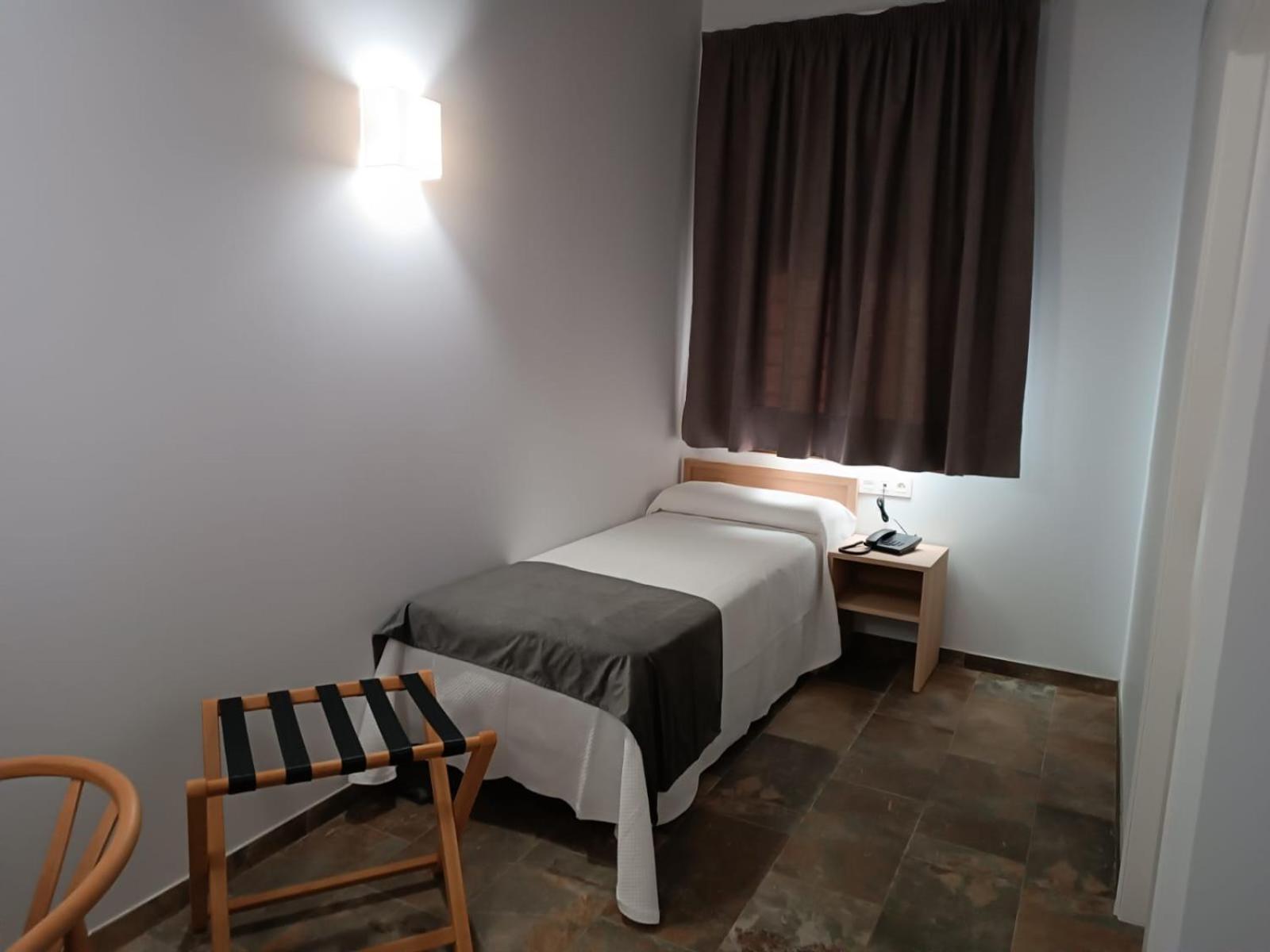 Hospederia La Cilla Hotel La Puebla de Cazalla Ngoại thất bức ảnh